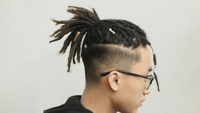 Tóc nam undercut dreadlock ngắn tạo nên vẻ đẹp cá tính